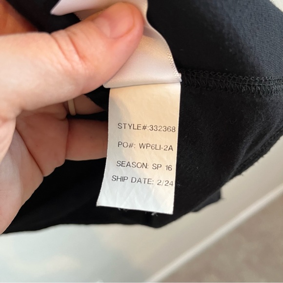 Athleta Open Front Sleeveless Wrap Cardigan Vest Black Medium - Picture 7 of 8